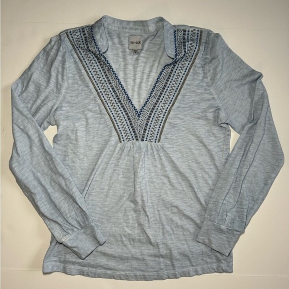 Nic & Zoe blue long sleeve embroidered size small
